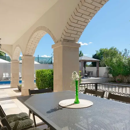 Martin - Rueckzugsort Auf Dem Land Mit Pool By Interhome Casa vacanze *